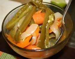 CHILES EN ESCABECHE